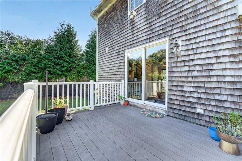 Single Family Residence at 112 Greenwich Avenue, Warwick, photo 32 of 40