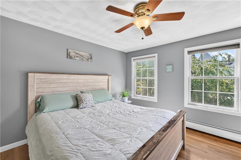Single Family Residence at 112 Greenwich Avenue, Warwick, photo 25 of 40