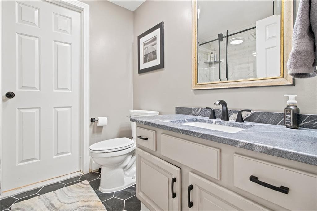 Condominium at 30 Eagle Run UNIT B, Warwick, photo 16 of 27
