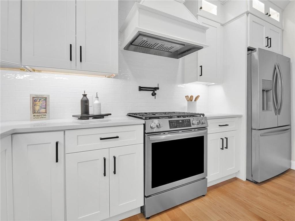 Single Family Residence at 1360 Scituate Avenue, Cranston, photo 12 of 41