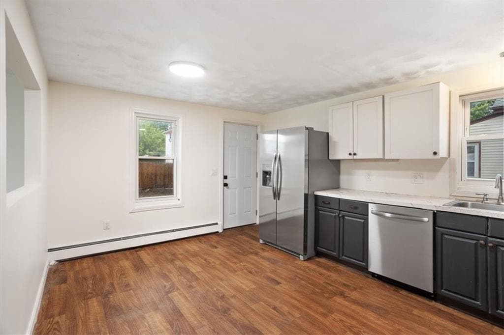 Single Family Residence at 5 Morgan Street, Providence, photo 9 of 38