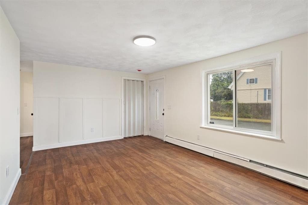 Single Family Residence at 5 Morgan Street, Providence, photo 8 of 38