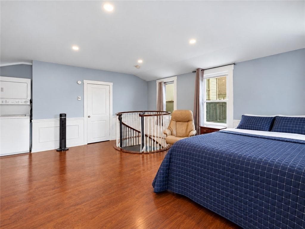 Multi Family at 79 Franklin Street, Bristol, photo 12 of 48
