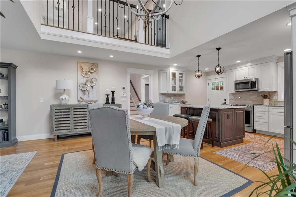 Single Family Residence at 68 Wolf Hill Road, Smithfield, photo 15 of 47