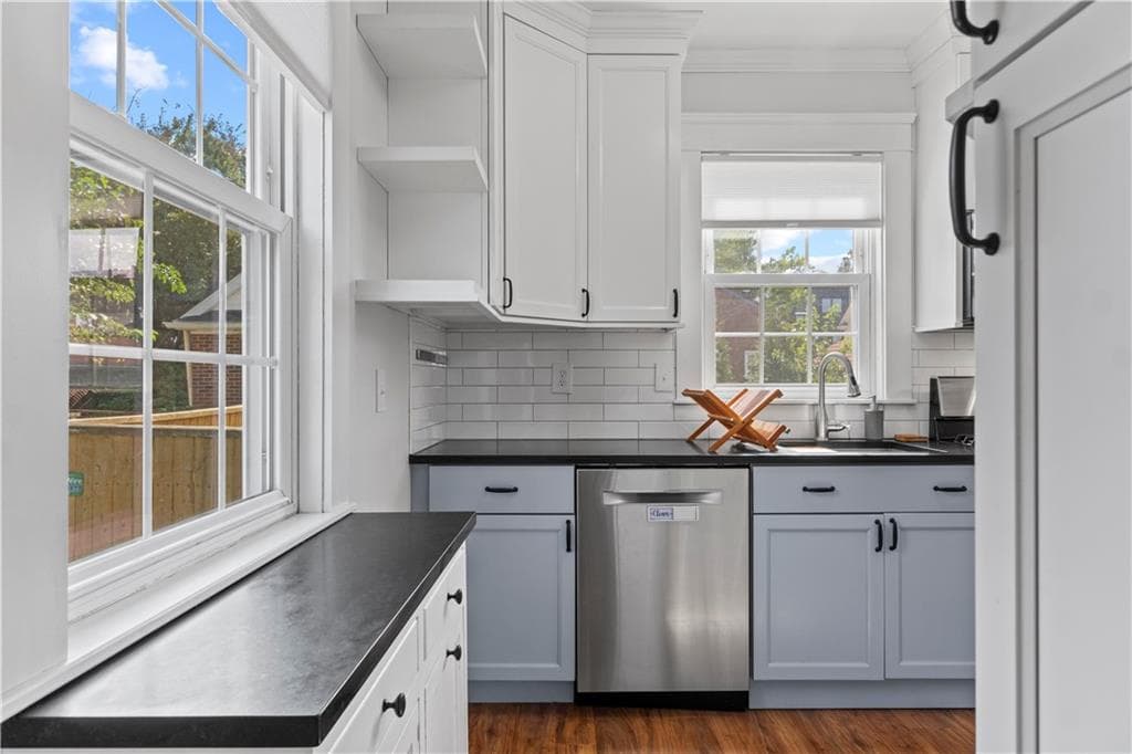 Single Family Residence at 150 Dexterdale Road, Providence, photo 13 of 50
