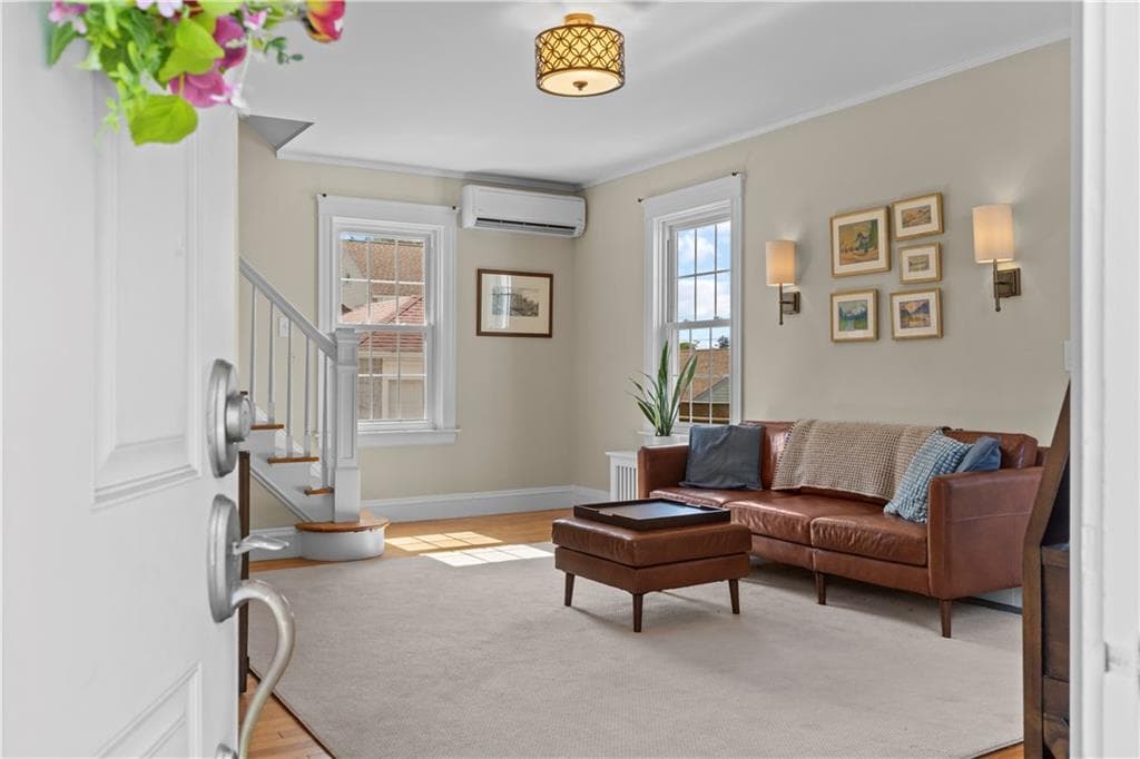 Single Family Residence at 150 Dexterdale Road, Providence, photo 4 of 50