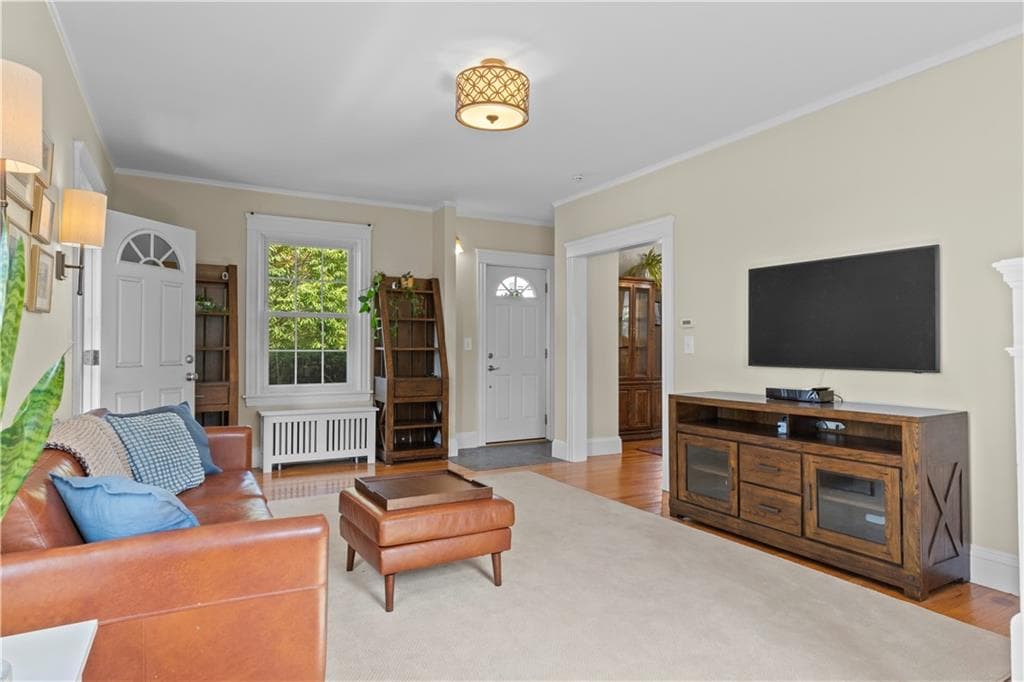 Single Family Residence at 150 Dexterdale Road, Providence, photo 8 of 50
