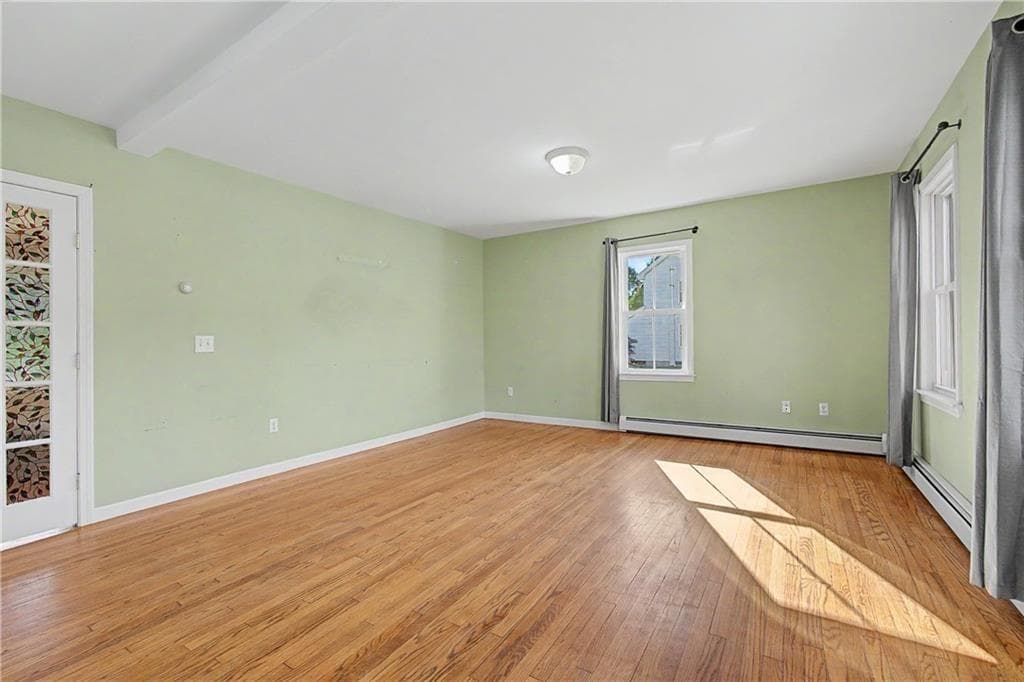 Single Family Residence at 327 Church Street, Richmond, photo 5 of 40
