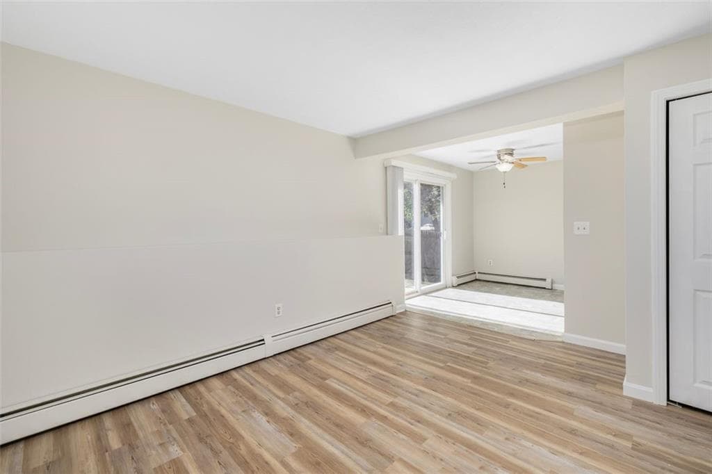 Multi Family at 131 133 Kenyon Avenue, Warwick, photo 17 of 25