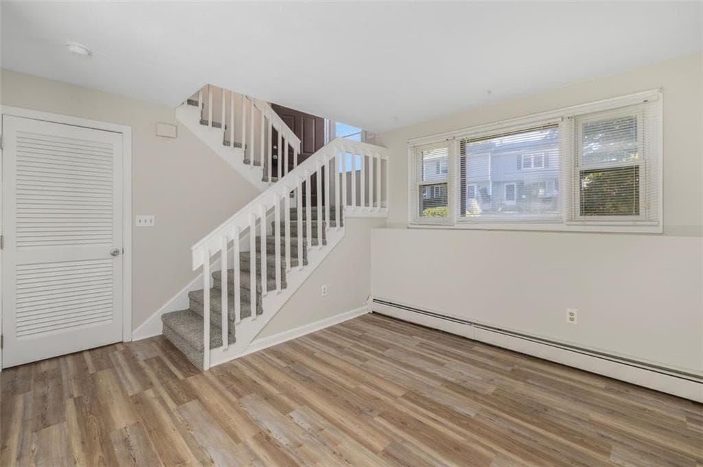 Multi Family at 131 133 Kenyon Avenue, Warwick, photo 16 of 25