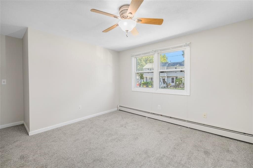 Multi Family at 131 133 Kenyon Avenue, Warwick, photo 22 of 25