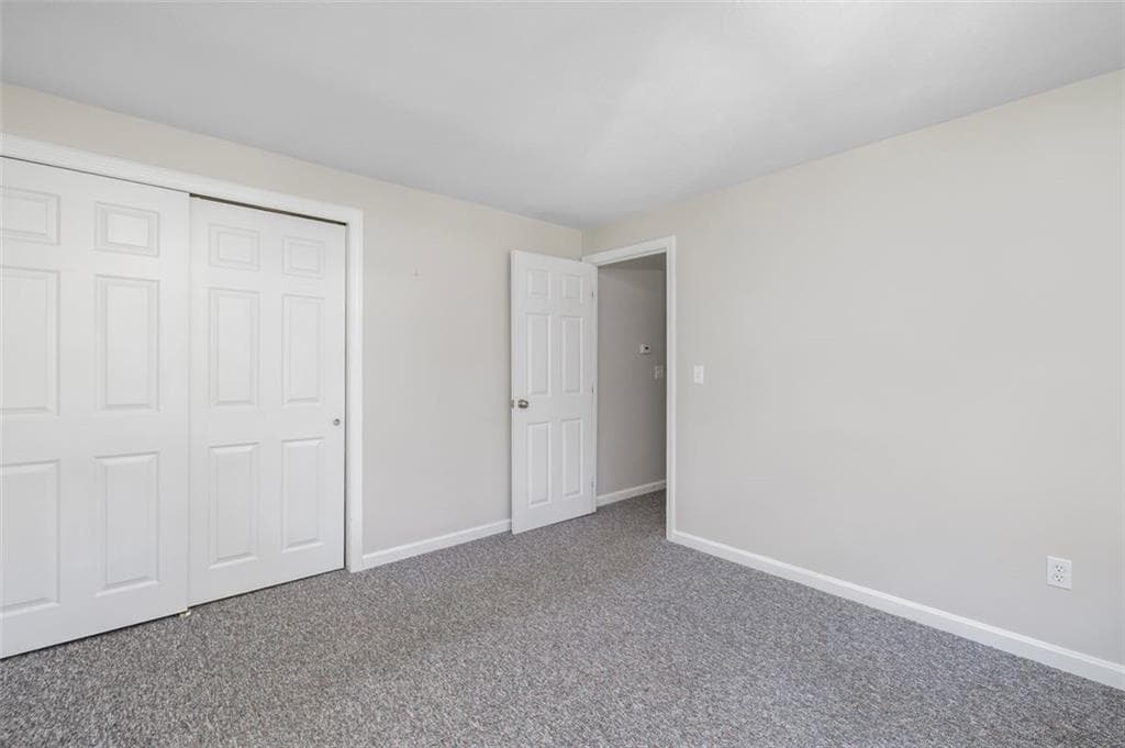 Multi Family at 131 133 Kenyon Avenue, Warwick, photo 11 of 25