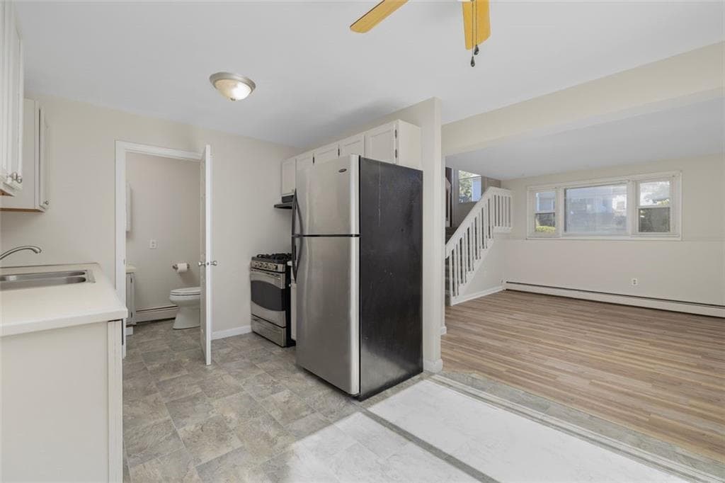 Multi Family at 131 133 Kenyon Avenue, Warwick, photo 19 of 25
