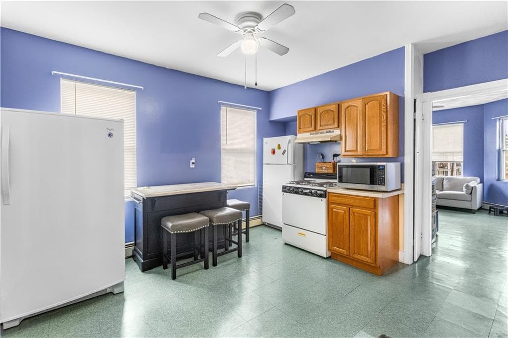 Multi Family at 21 23 Berkley Street, Providence, photo 17 of 34