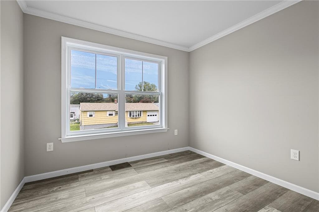 Single Family Residence at 121 Robert Gray Avenue, Tiverton, photo 13 of 23