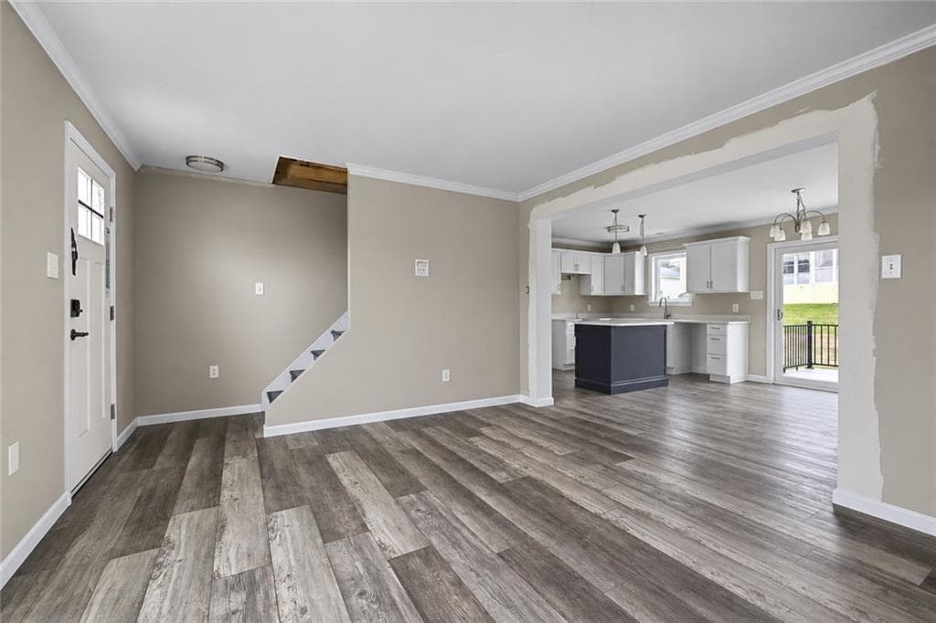 Single Family Residence at 121 Robert Gray Avenue, Tiverton, photo 5 of 23