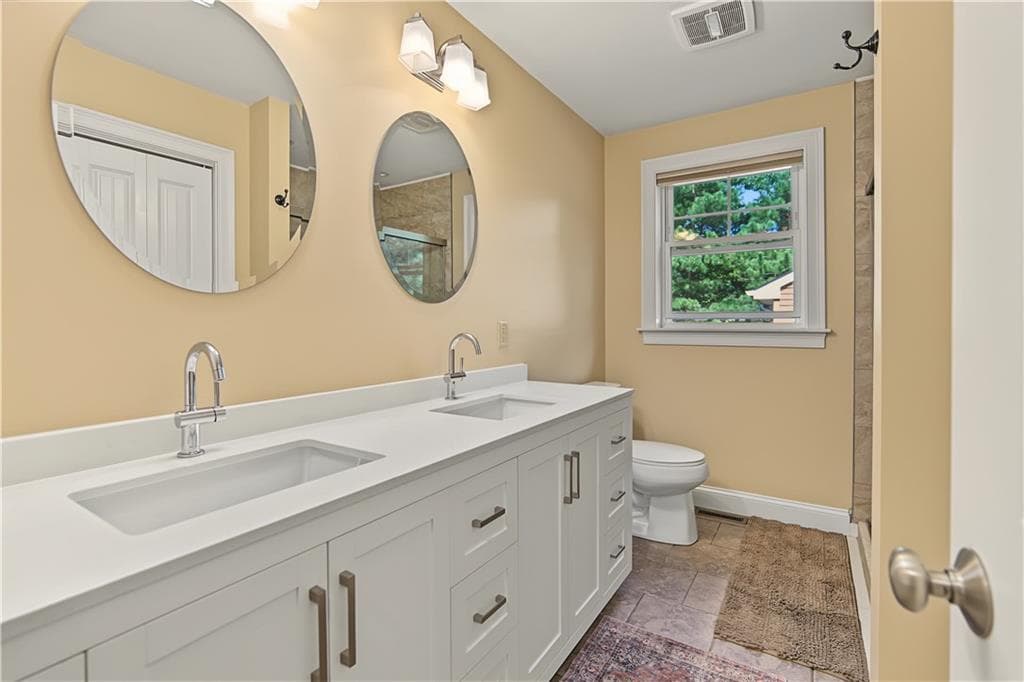 Single Family Residence at 38 Small Pox Trail, Richmond, photo 24 of 40