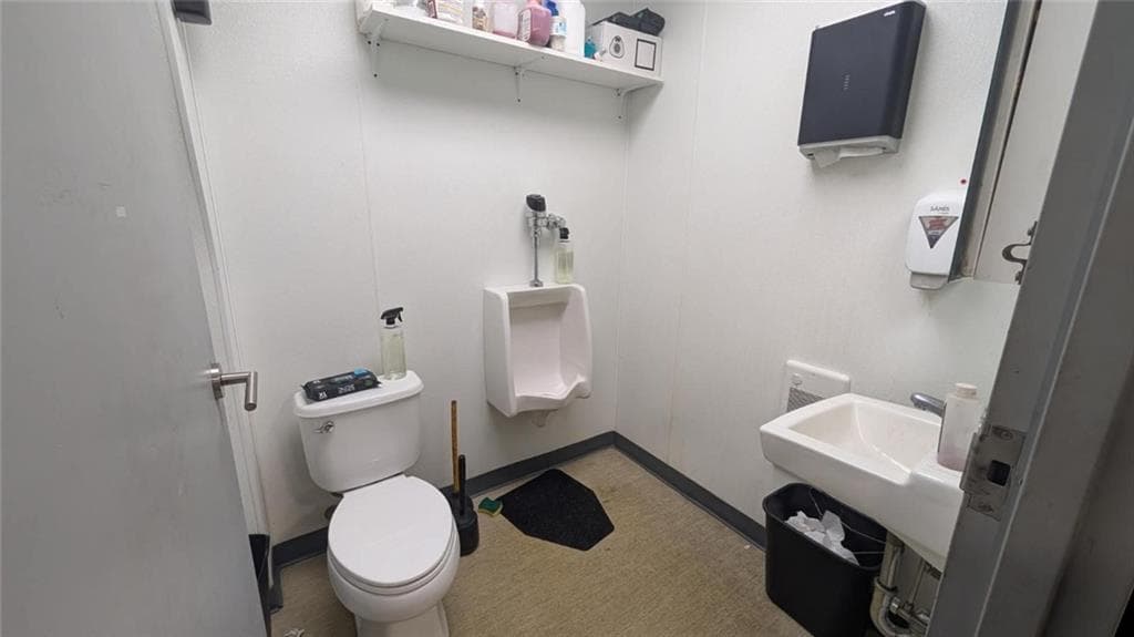 Commercial at 2 Evergreen Avenue, Warwick, photo 13 of 15
