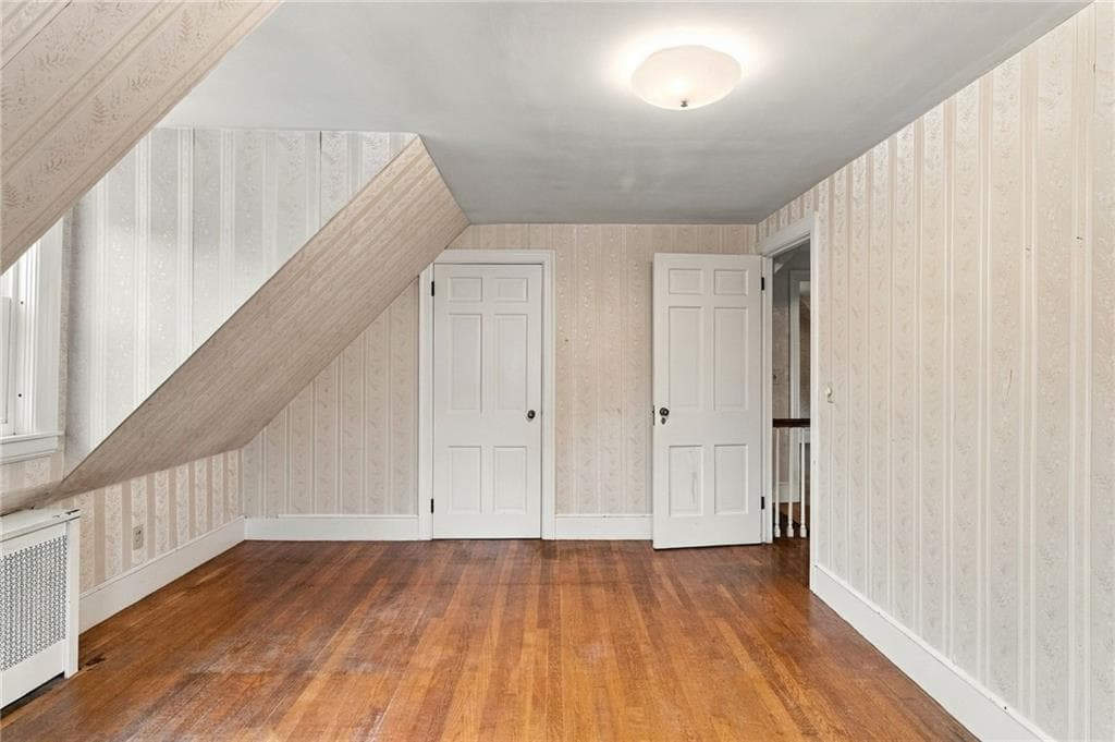 Single Family Residence at 14 Englewood Lane, Warwick, photo 26 of 34