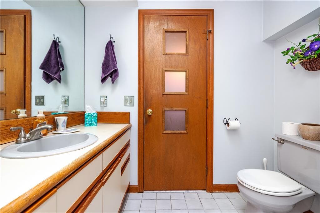 Condominium at 75 Glen Drive UNIT 1D, West Warwick, photo 29 of 49