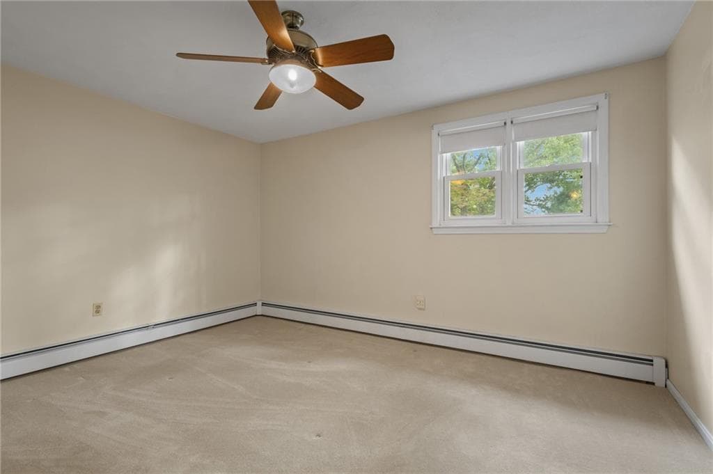 Single Family Residence at 5 Kimberly Ann Drive, Smithfield, photo 25 of 38
