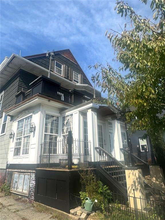 Multi Family at 224 226 Unit Street, Providence, photo 2 of 6