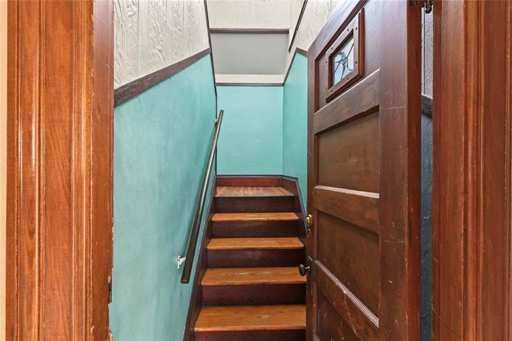 Single Family Residence at 71 Bernard Street, Providence, photo 24 of 32