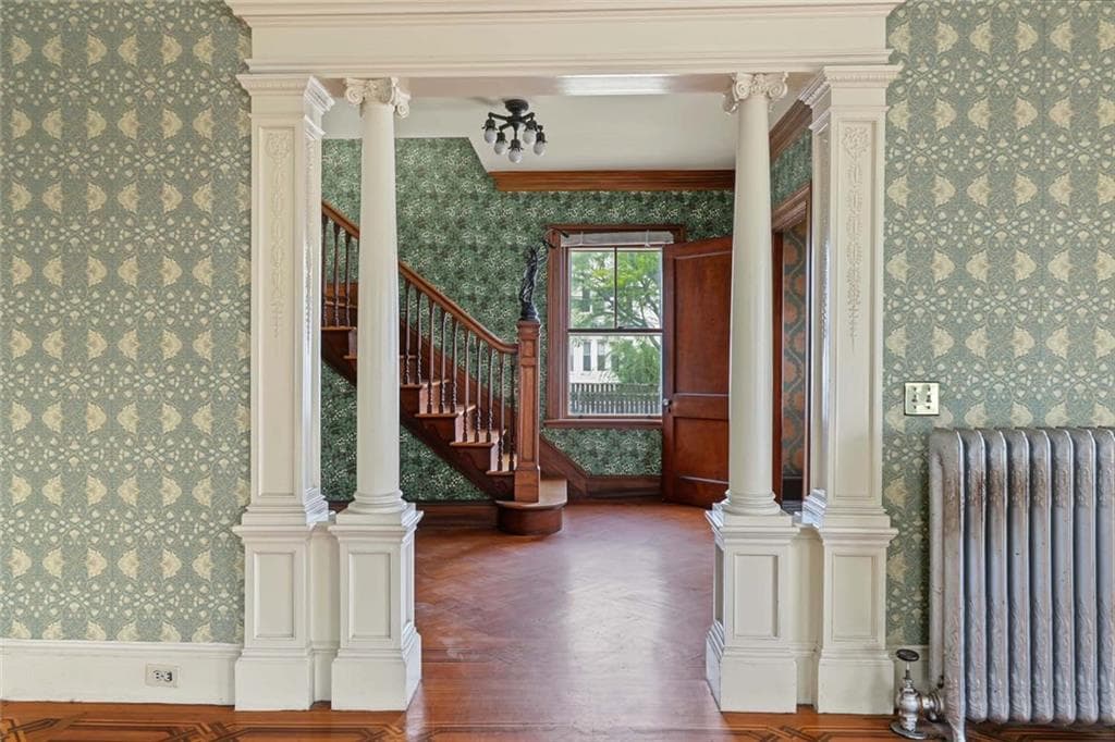 Single Family Residence at 71 Bernard Street, Providence, photo 10 of 32