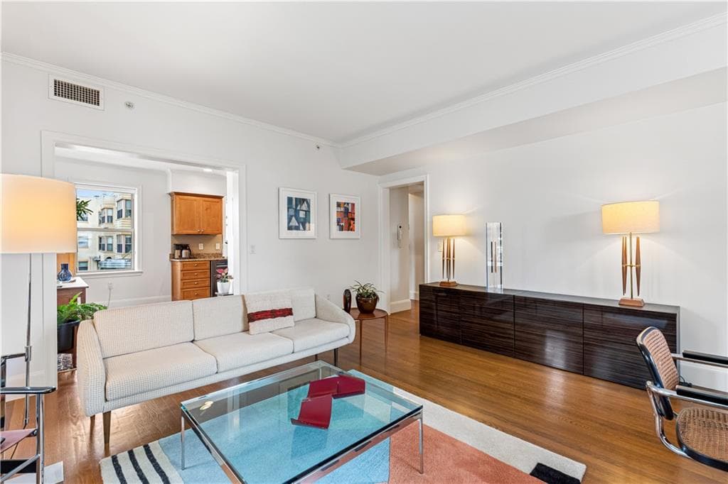Condominium at 1180 Narragansett Boulevard UNIT F2, Cranston, photo 12 of 40