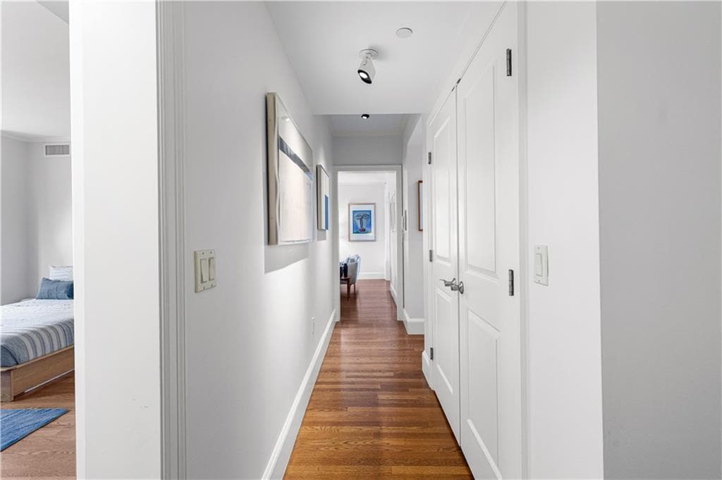 Condominium at 1180 Narragansett Boulevard UNIT F2, Cranston, photo 7 of 40