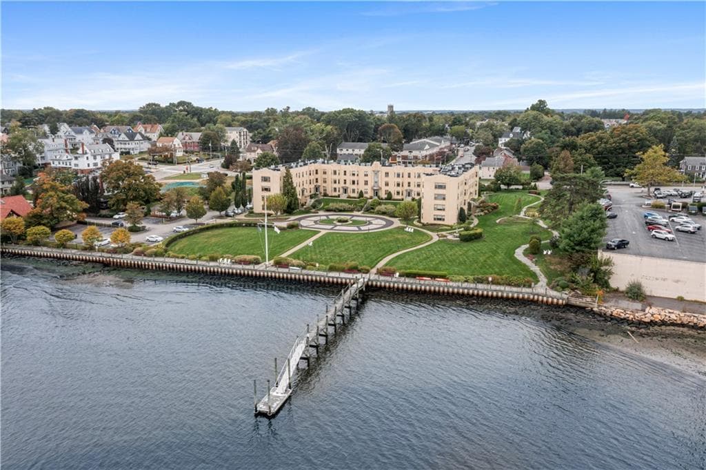 Condominium at 1180 Narragansett Boulevard UNIT F2, Cranston, photo 40 of 40