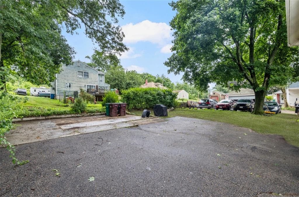 Multi Family at 628 Cumberland Hill Road, Woonsocket, photo 38 of 39