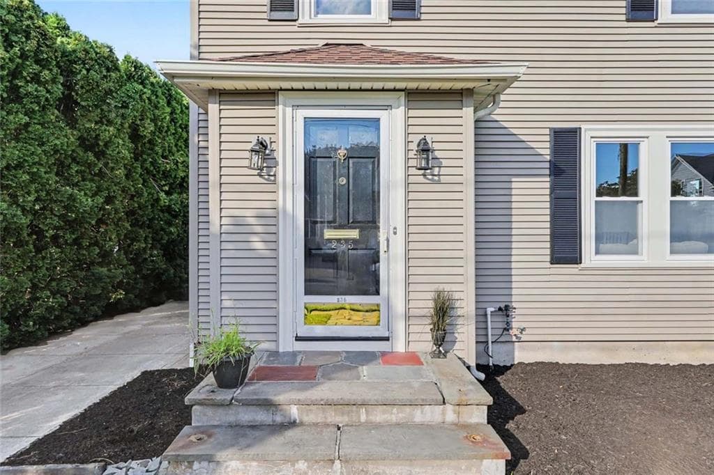 Single Family Residence at 235 Beckwith Street, Cranston, photo 2 of 44