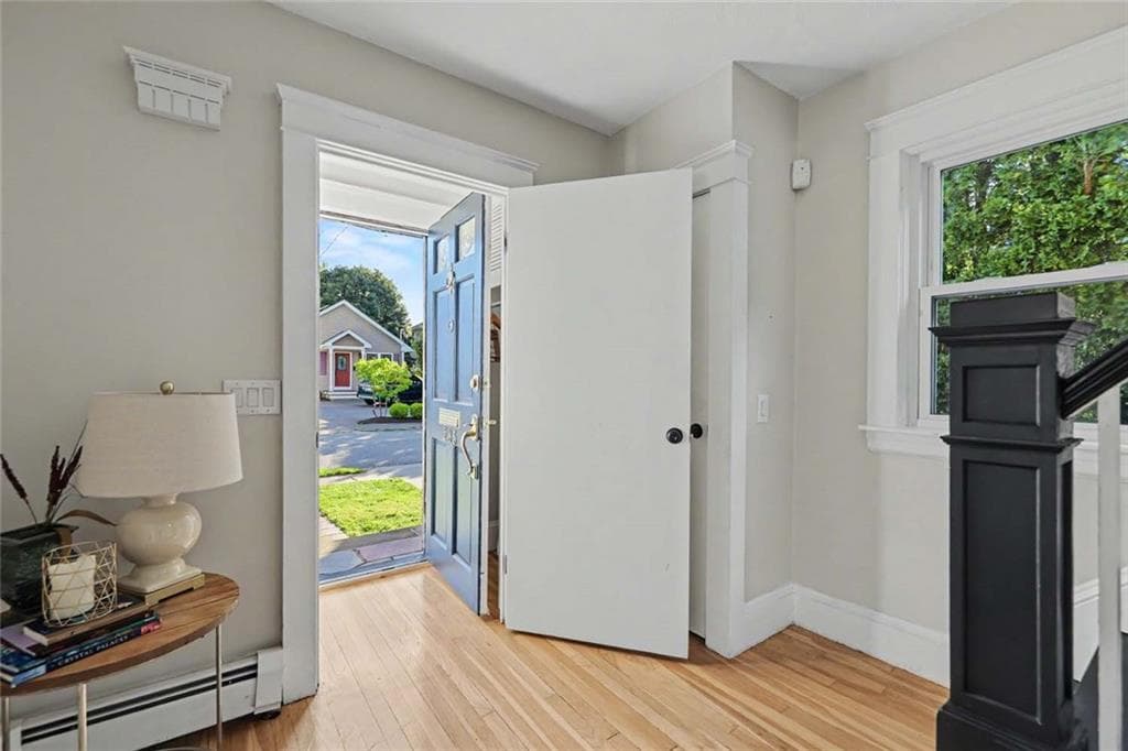 Single Family Residence at 235 Beckwith Street, Cranston, photo 6 of 44