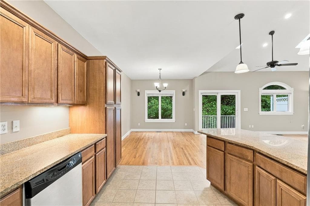 Condominium at 131 Fruit Hill Avenue UNIT 10, Providence, photo 9 of 42