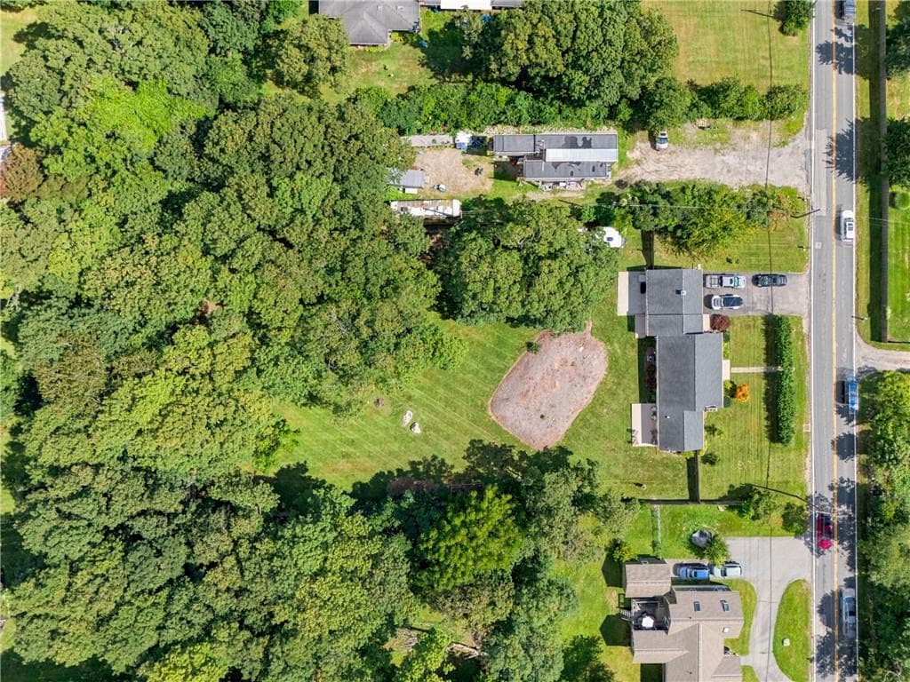 Single Family Residence at 561 Boyds Lane, Portsmouth, photo 47 of 50