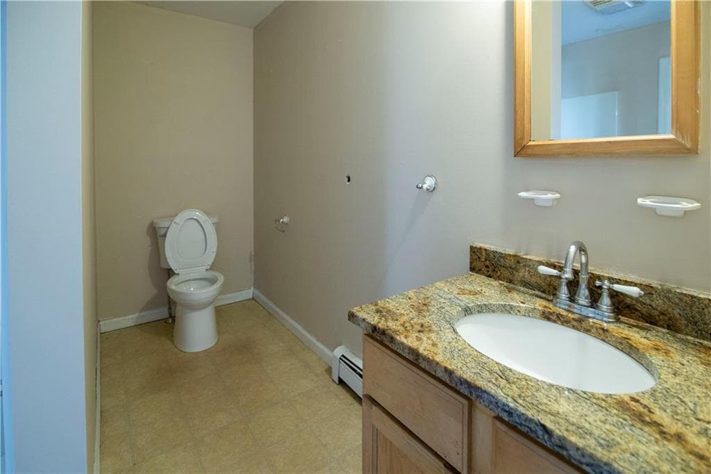 Condominium at 281 Swan Street UNIT A, Providence, photo 17 of 19