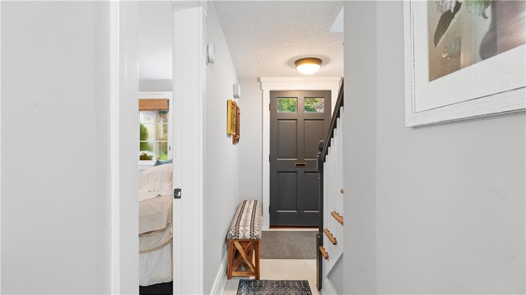 Single Family Residence at 138 Audubon Road, Warwick, photo 20 of 38