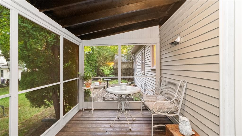 Single Family Residence at 138 Audubon Road, Warwick, photo 29 of 38
