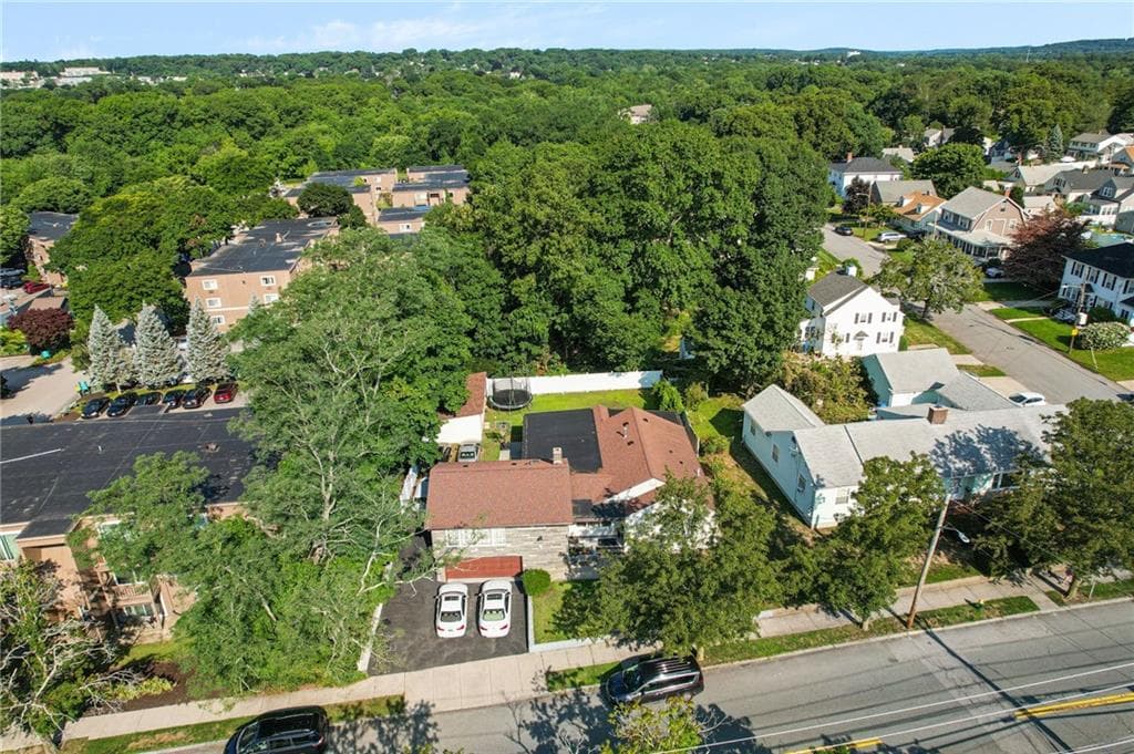 Single Family Residence at 807 Pontiac Avenue, Cranston, photo 29 of 30