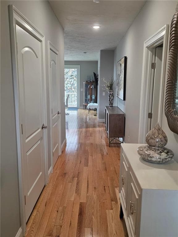 Condominium at Lincoln, photo 6 of 6