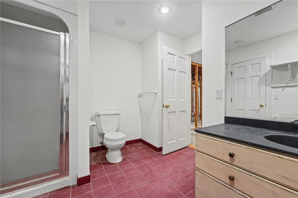 Single Family Residence at 44 Rock Ridge Road, Westerly, photo 23 of 42
