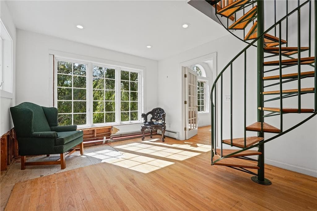 Single Family Residence at 44 Rock Ridge Road, Westerly, photo 26 of 42