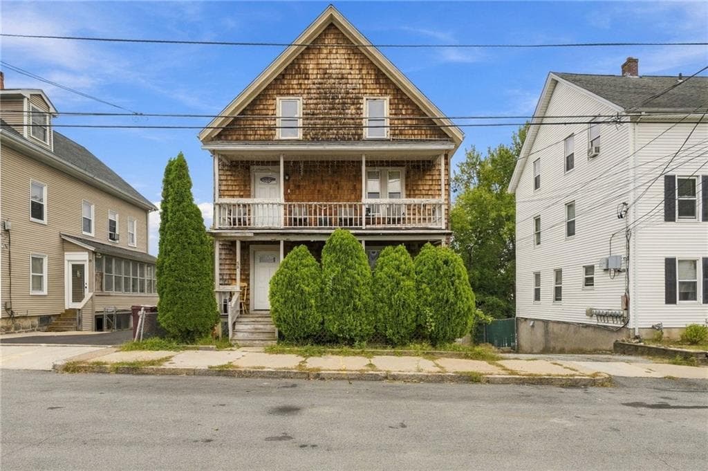 56 Summit Street