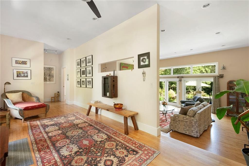 Single Family Residence at 106 Huntinghouse Road, Glocester, photo 16 of 50