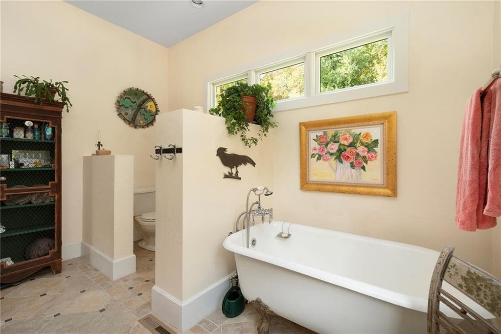 Single Family Residence at 106 Huntinghouse Road, Glocester, photo 30 of 50