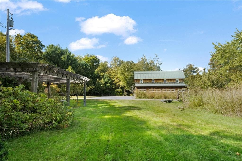Single Family Residence at 106 Huntinghouse Road, Glocester, photo 45 of 50
