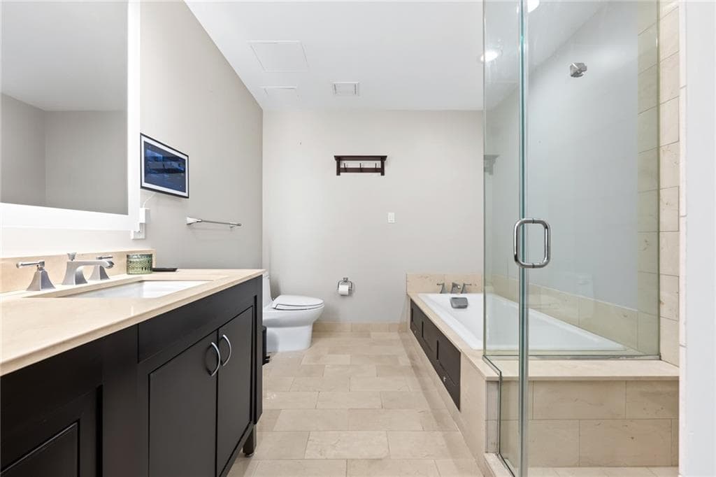 Condominium at 1 West Exchange Street UNIT 3002, Providence, photo 32 of 48