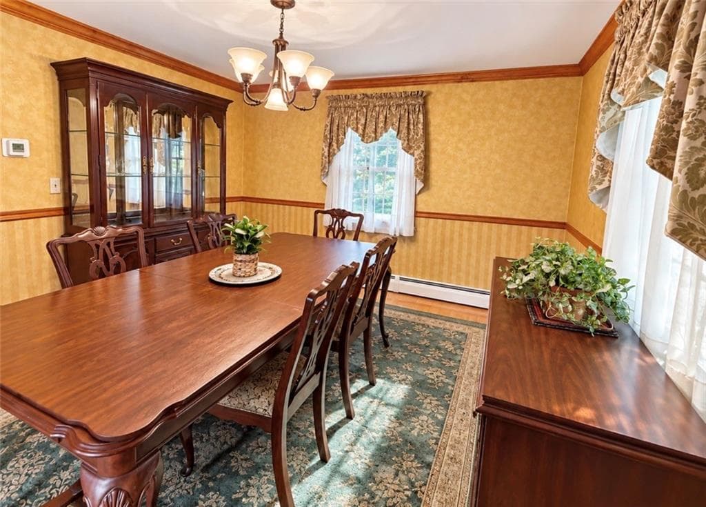Single Family Residence at 8 Woodcrest Drive, Cumberland, photo 10 of 40