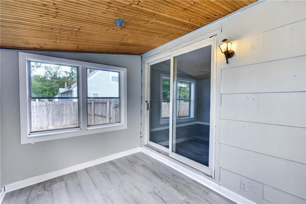 Single Family Residence at 59 Graybar Road, Warwick, photo 22 of 28